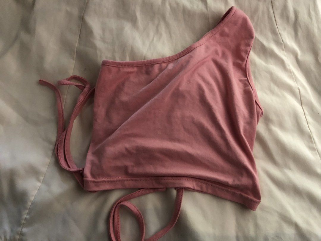 Pink Halter One-Shoulder Crop Top (Category: Sleeveless) located in Manila. Submitted by seethestarrz (Listing ID 1469714531, Image 2). Description: - Color: Dusty pink and hot pink - Style: halter and one shoulder 📍qc, metro manila 🚚 jnt, sf shouldered by buyer 29 each, 49 for both dm for more details!!.