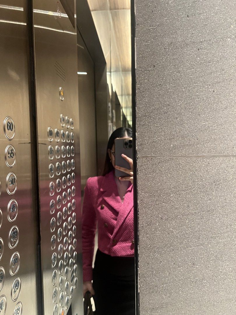 Pink textured double-breasted cropped blazer (Category: Coats, Jackets and Outerwear) located in Makati City. Submitted by warm.abc123 (Listing ID 1469689274, Image 2). Description: High Quality Textured - Color: pink - Material: Textured tweed-style knit - Design: Double-breasted with round metallic gold buttons, wide lapels, and structured shoulders - Fit: Cropped, sits right at the waist - Styling tip: Pairs perfectly with high-waisted skirts 