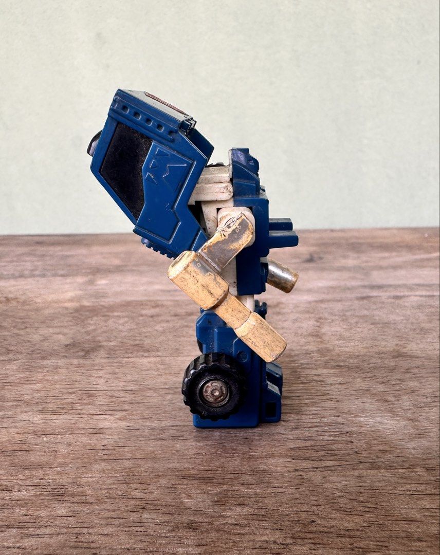 Pipes - Transformers G1 Mini Figure (Category: Action & Battle Toys) located in Mandaluyong City. Submitted by collectorsobsessions (Listing ID 1469656116, Image 2). Description: Pipes - Transformers G1 Mini Figure - Arms are loose. - Missing/chipped one wheel in the front. - Left leg is tight and can be difficult to move up when transforming him to a truck. - Right leg is semi-loose, making the figure stand uneven sometimes. You need to pull it 