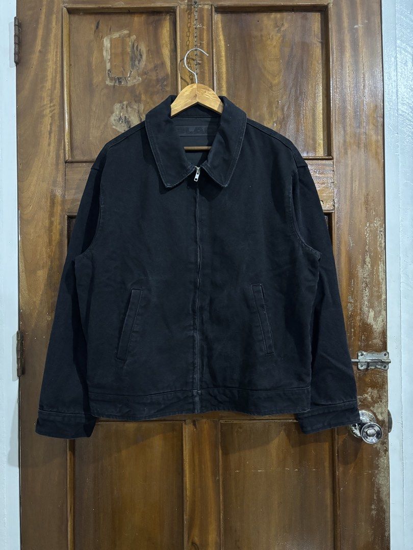 PLAC HEAVY CANVAS (DETROIT) JACKET (Category: Coats, Jackets and Outerwear) located in Malaybalay. Submitted by hagdawhits (Listing ID 1469671203, Image 1). Description: PLAC HEAVY CANVAS (DETROIT) JACKET Ykk Zipper closure Good Condition Black Colorway 2 Side Pocket Tag: M Dimes: 24pit-pit x L27 Shoulder: 20.5 inches Sleeve: 24 inches Issues: need wash only (see pics) mine: 850+sf ❗️all items are thrifted manage your expectation ❗️color may vary