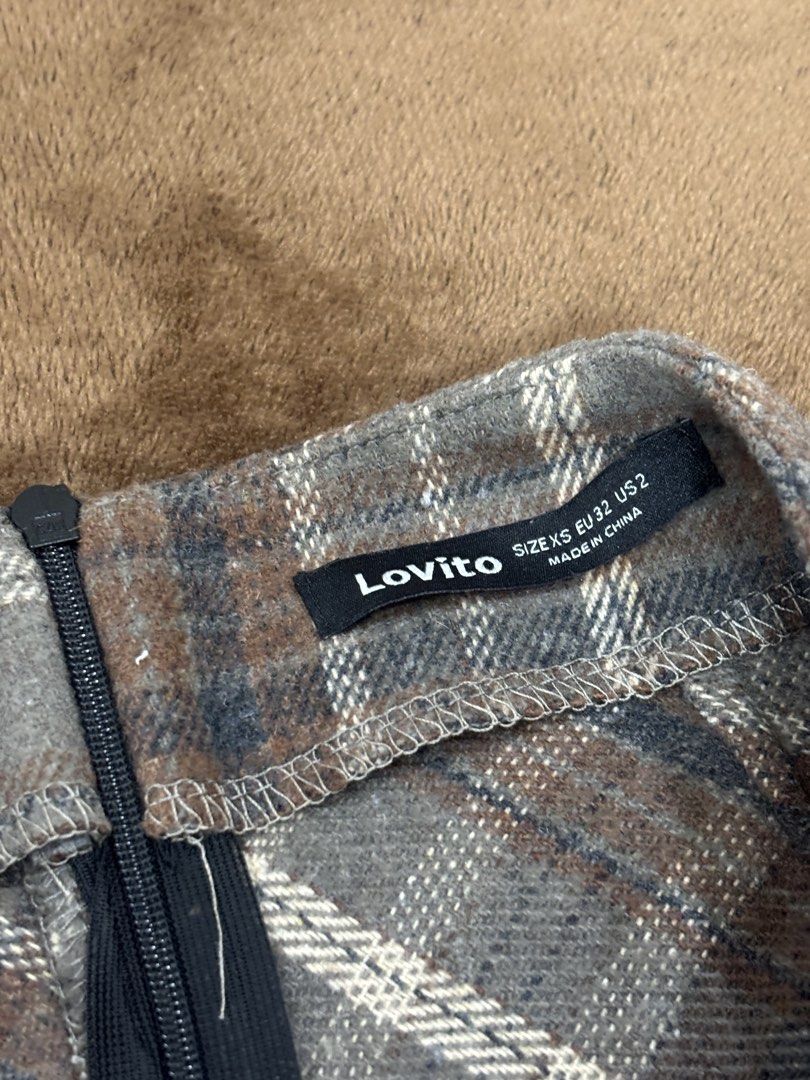 Plaid Brown Mini Skirt (Category: Skirts) located in San Pedro. Submitted by declutterscore (Listing ID 1469635218, Image 3). Description: Cute plaid mini skirt in gray, brown, navy blue, and cream. Perfect for a casual, preppy, or Korean-inspired outfit! Easy to pair with basic tops, sweaters, and boots. ✨ Classic plaid design ✨ Mini skirt length ✨ Neutral colors, easy to style 📩 Open to price offer! RFS: Decluttering .