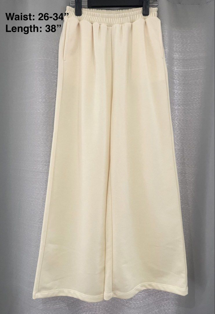 Plains & Prints Light Yellow Sweat Pants (Category: Jeans) located in Mandaue City. Submitted by piacatrina08 (Listing ID 1469624408, Image 1). Description: - Waist: 26 to 34 inches (elastic) - Length: 38 inches - soft and stretchable .