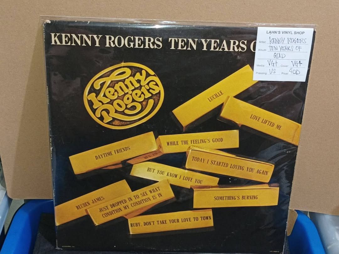 PLAKA RECORDS 10 (Category: Vinyls) located in Manila. Submitted by nw101 (Listing ID 1469702078, Image 1). Description: Vinyl Records Price nasa pics na po. Free shipping na po if you buy 5 pcs or more. NO RESERVATION ( iwas joy miner / joy reserver) Manila : Pick up, rider pick up or JNT Provincial : LBC or JNT Like us & follow : Lahn's Vinyl Shop.