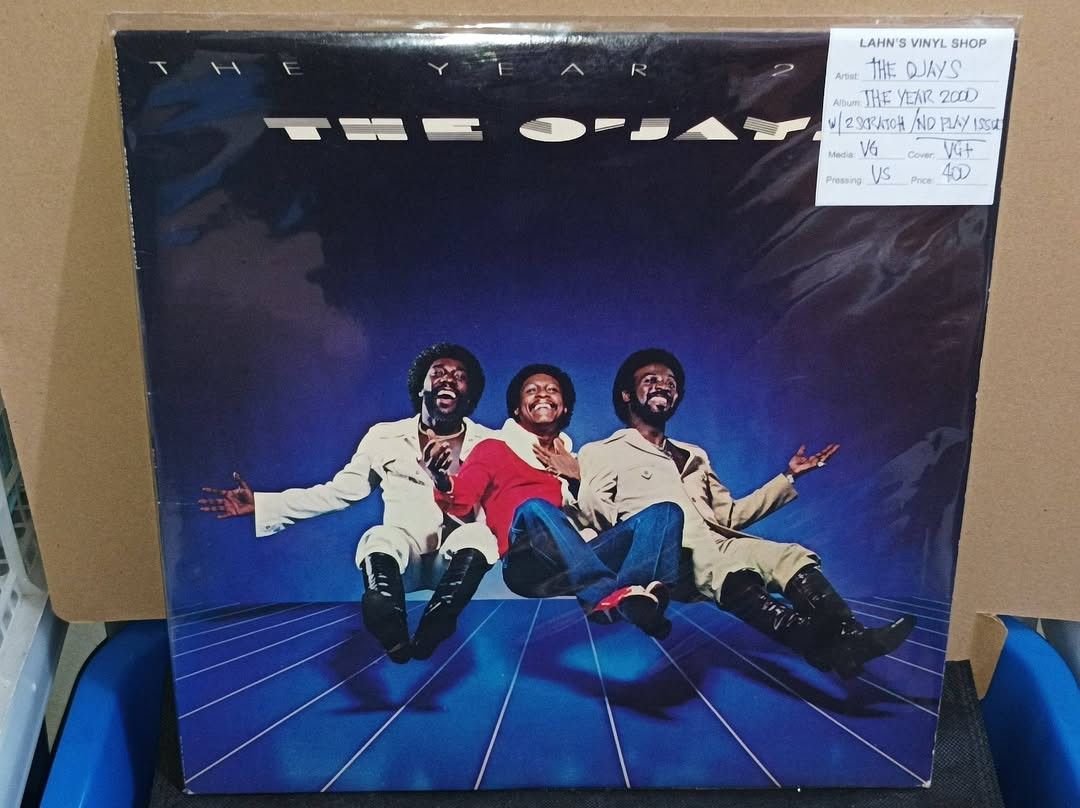 PLAKA RECORDS 11 (Category: Vinyls) located in Manila. Submitted by nw101 (Listing ID 1469702284, Image 2). Description: Vinyl Records Price nasa pics na po. Free shipping na po if you buy 5 pcs or more. NO RESERVATION ( iwas joy miner / joy reserver) Manila : Pick up, rider pick up or JNT Provincial : LBC or JNT Like us & follow : Lahn's Vinyl Shop.