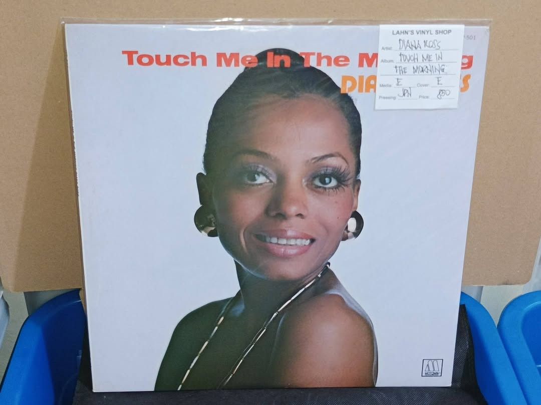 PLAKA RECORDS 8 (Category: Vinyls) located in Manila. Submitted by nw101 (Listing ID 1469701634, Image 1). Description: Vinyl Records Price nasa pics na po. Free shipping na po if you buy 5 pcs or more. NO RESERVATION ( iwas joy miner / joy reserver) Manila : Pick up, rider pick up or JNT Provincial : LBC or JNT Like us & follow : Lahn's Vinyl Shop.