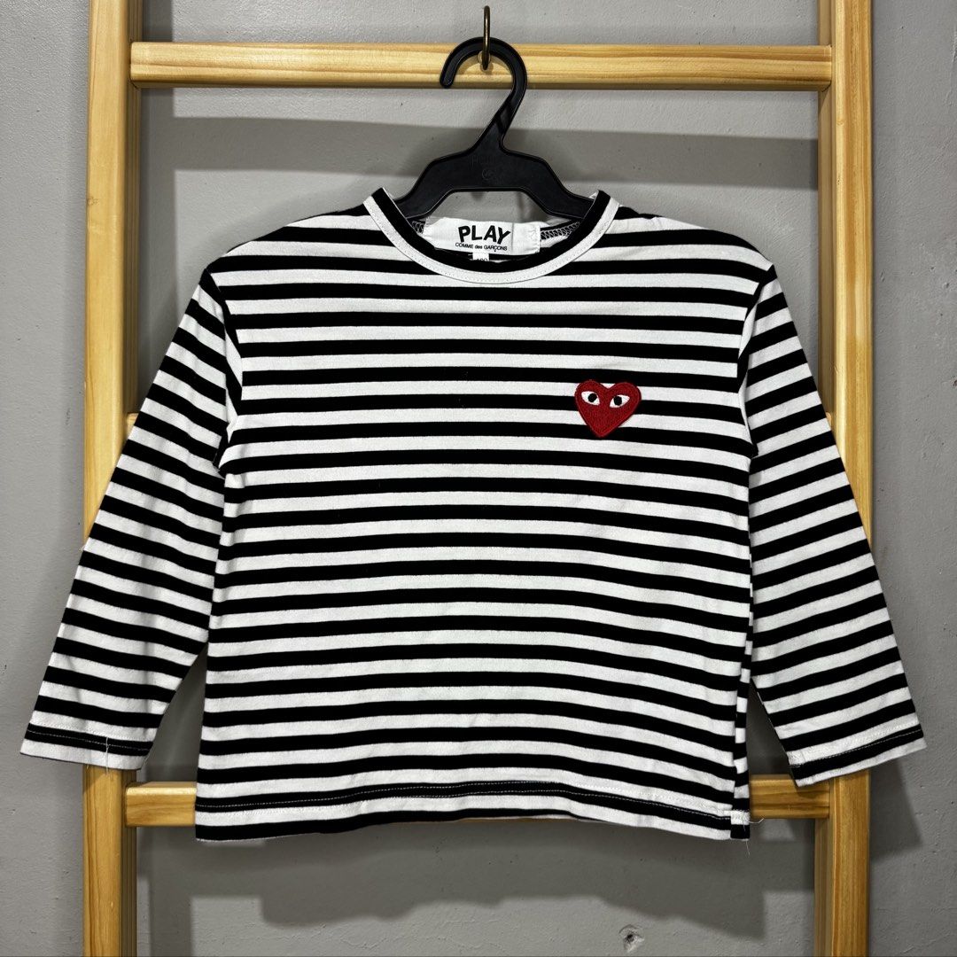 Play CDG kids striped-long sleeves (Category: Babies & Kids Fashion) located in Valenzuela. Submitted by thriftynanay88 (Listing ID 1469628306, Image 1). Description: Size 100 on tag 2-3Y.
