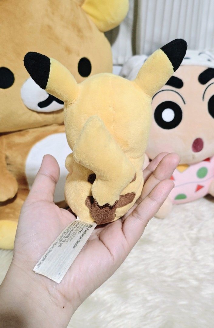 POKÉMON PIKACHU (Pokemon Center) (Category: Plushies & Soft Toys) located in Manila. Submitted by yourfavoritethings7 (Listing ID 1469693965, Image 2). Description: Pokemon center 6 inches May beads sa bottom part..