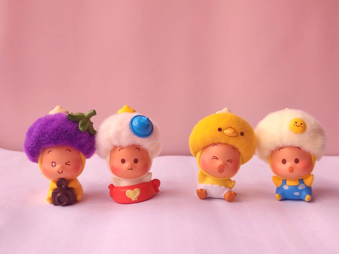 Popmart Twinkle Twinkle Popbean (Category: Designer & Blind Box Toys) located in Caloocan City. Submitted by declutterbyjow (Listing ID 1469646797, Image 1). Description: Popmart Twinkle Twinkle Popbean With boxes (Open Bottom) No ratio P170 each Payment: Gcash and BPI .