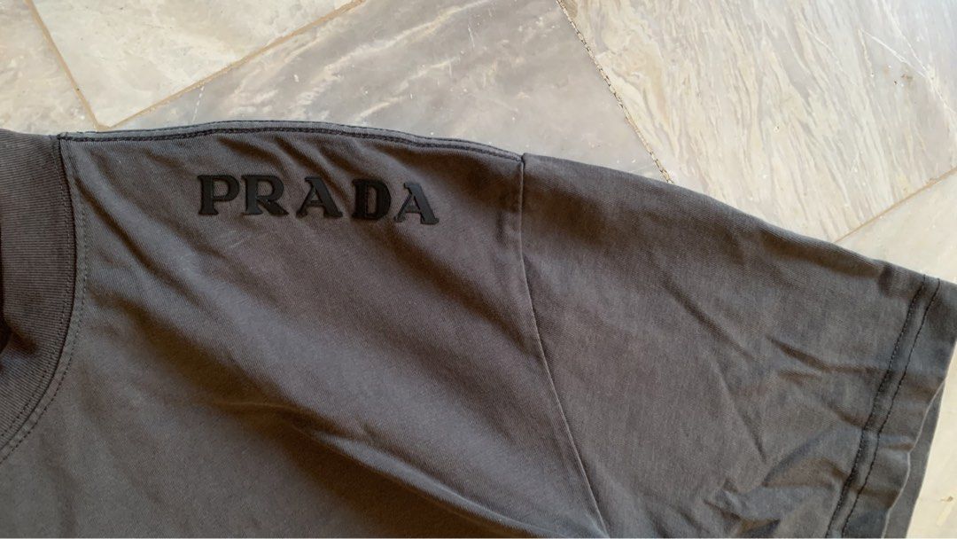PRADA LINEA ROSSA TECH TEE (Category: Luxury Apparel) located in Kalibo. Submitted by _jimthrifts (Listing ID 1469606386, Image 3). Description: 📌 22.5x28.5 size xl 📌 Excellent condition and color rate 📌 no major issue.