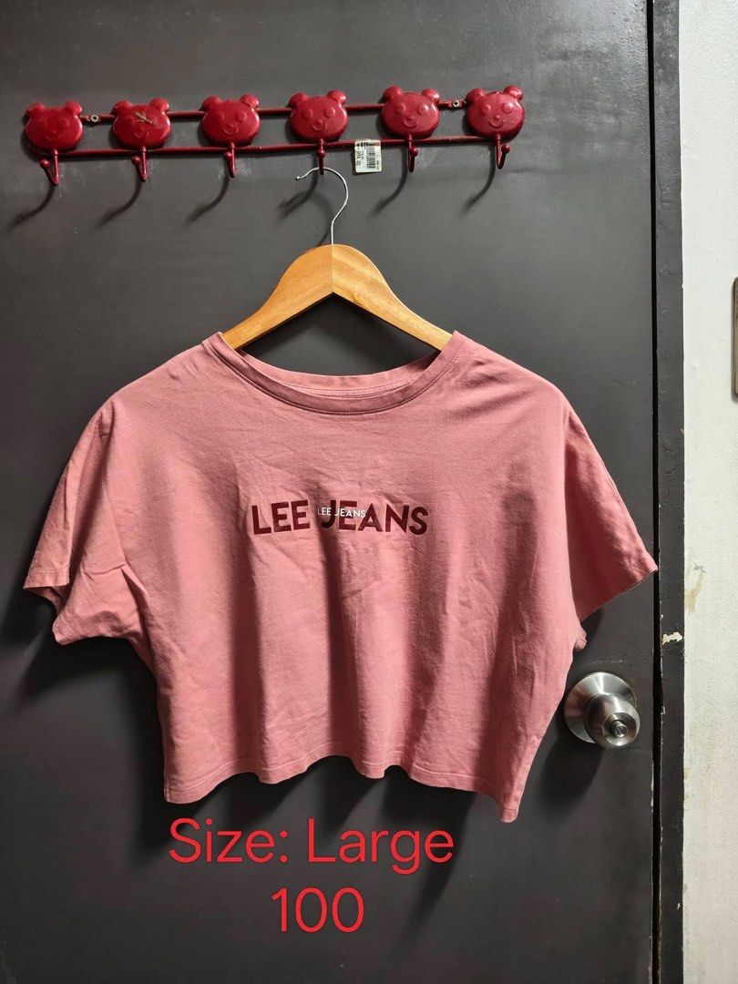 Preloved Clothes and Bags (Category: Shirts) located in Manila. Submitted by youngstone_6bfd27 (Listing ID 1469703847, Image 1). Description: Preloved clothes and bags Slightly used. In good condition Dm for orders.