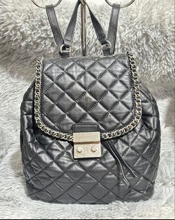 (Category: ) located in . Submitted by rqueenluxuryph (Listing ID 1469753396, Image 1). Description: .