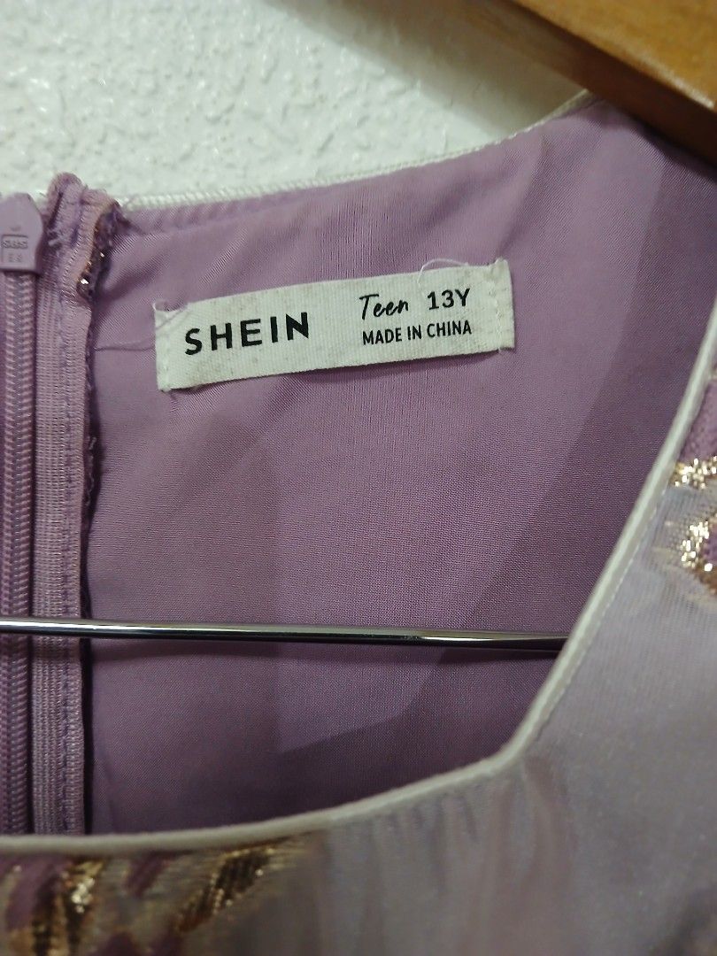 Purple Dress (Category: Babies & Kids Fashion) located in Manila. Submitted by salcedones31366 (Listing ID 1469636660, Image 3). Description: best fit 10 to 12yrs old no flaw.