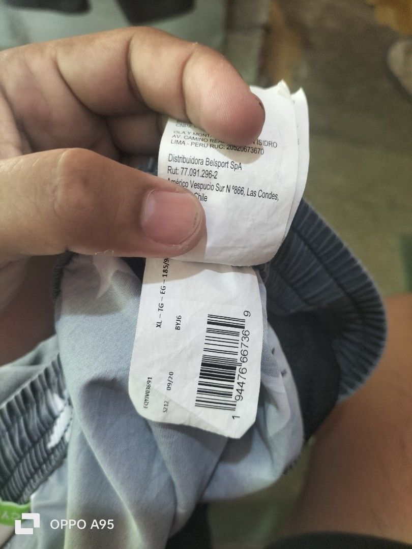 quicksilver (Category: Shorts) located in Baler. Submitted by jaydeebaltazar (Listing ID 1469644644, Image 3). Description: good excellent no issue size: 30to36 above the knee.
