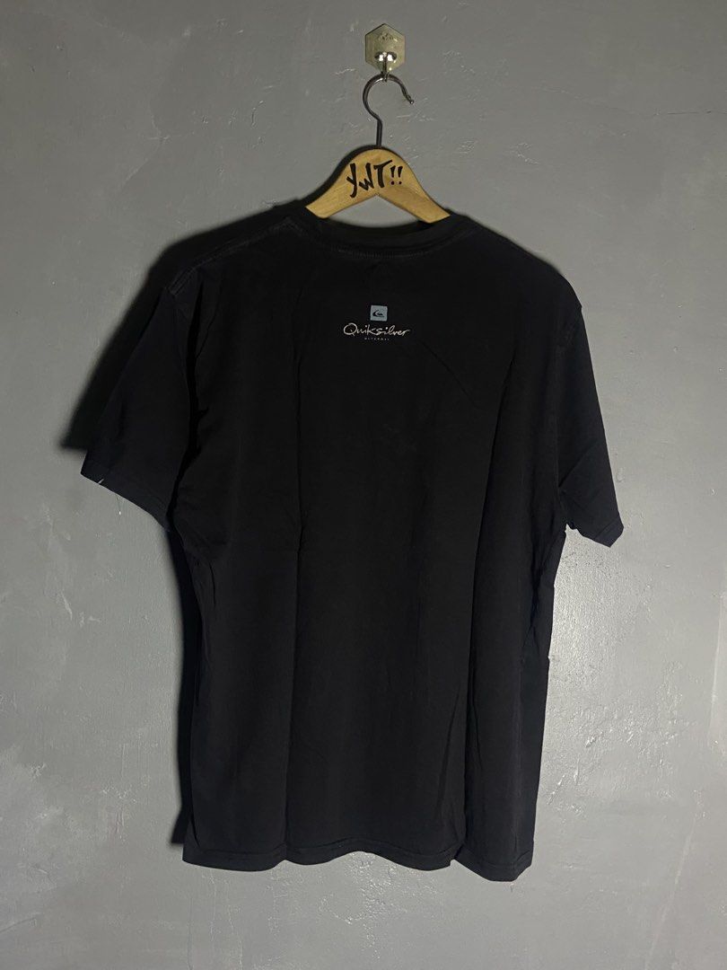 Quicksilver Waterman Collection (Category: Tshirts & Polo Shirts ) located in Cabuyao City. Submitted by chukz_x (Listing ID 1469613575, Image 3). Description: Quicksilver Waterman Collection Size : Medium Dimes : 21W 26L Condition : Excellent Issue : none Price: 450 📍READY TO WEAR 📍Cabuyao Laguna.