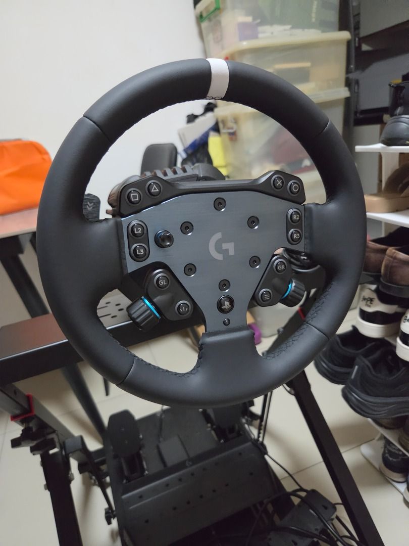 Racing Simulator (Logitech RS50 System, Logitech RS Pedals, VRS Racing ...