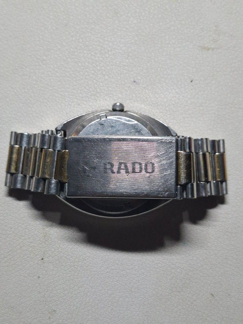 Rado Voyager Cushion Case Swiss Automatic (Category: Men's Watches) located in Iloilo. Submitted by KCY_Timepieces (Listing ID 1469609626, Image 3). Description: Model: Rado Material: Stainless steel Color: Champagne Bracelet: Rado Case Size: 35mm Lug Width: 18mm Inclusions: Watch Only *********************************************** MOP: COD/COP, Bank Transfer, Gcash All deposits are non refundable and non transferable to another item All sales a