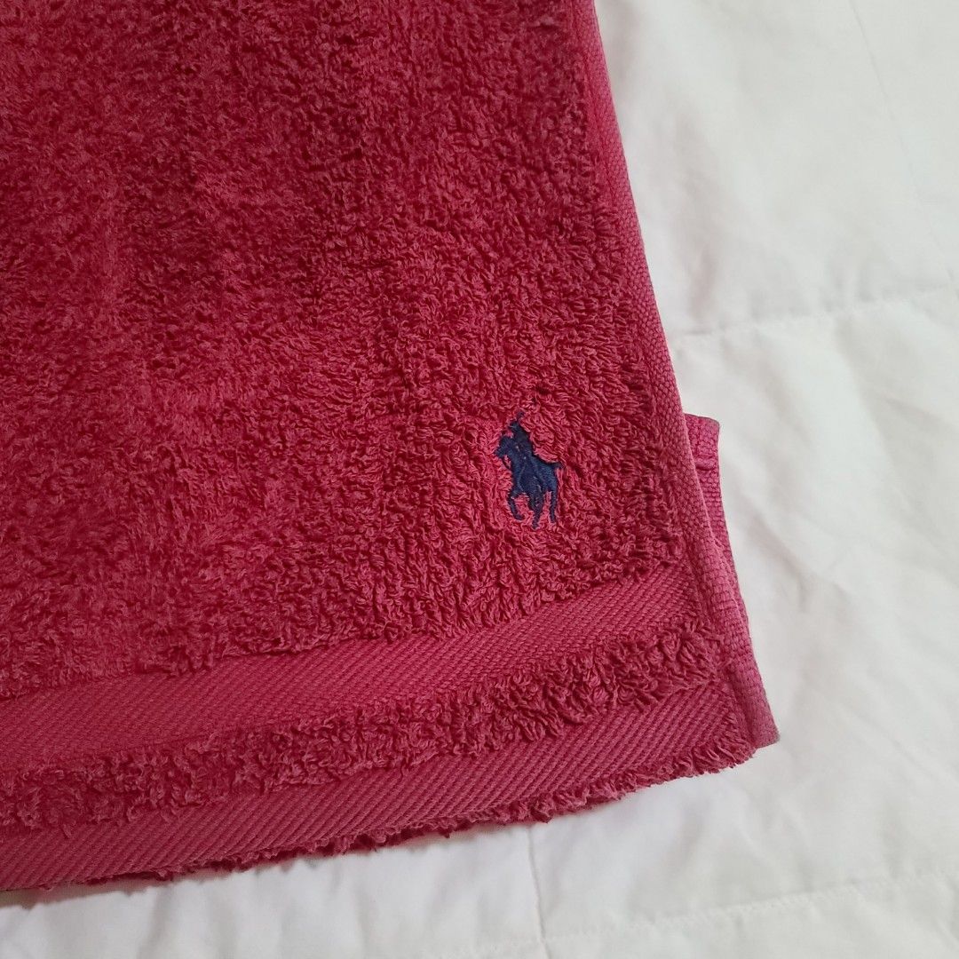 Ralph Lauren Bath Towel (Category: Bedding & Towels) located in Manila. Submitted by faurbrey (Listing ID 1469728191, Image 2). Description: 25" x 46" Never Used Excellent Condition No Issues.