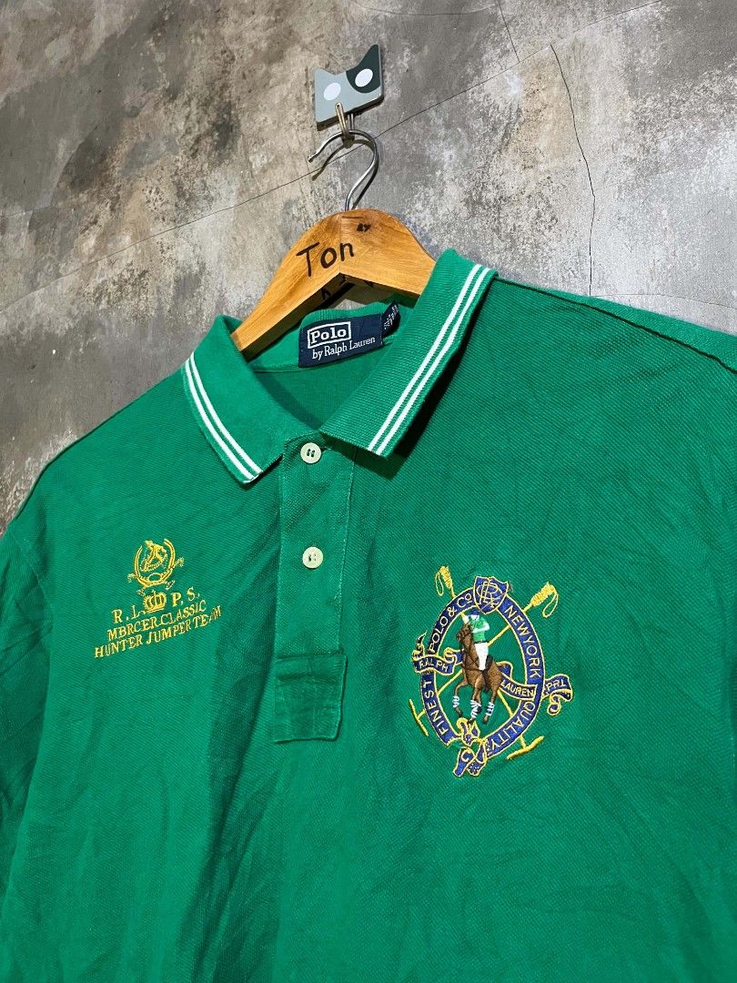 Ralph Lauren Blackwatch (Category: Tshirts & Polo Shirts ) located in Andop. Submitted by tonthrift_st (Listing ID 1469720877, Image 2). Description: Ralph Lauren Blackwatch Excellet condition near like new Size XL on tag Dimes W21.5 L27.5 back 28 No issue / flaws 🏷️📥 📍Kapalong, Davao del Norte.