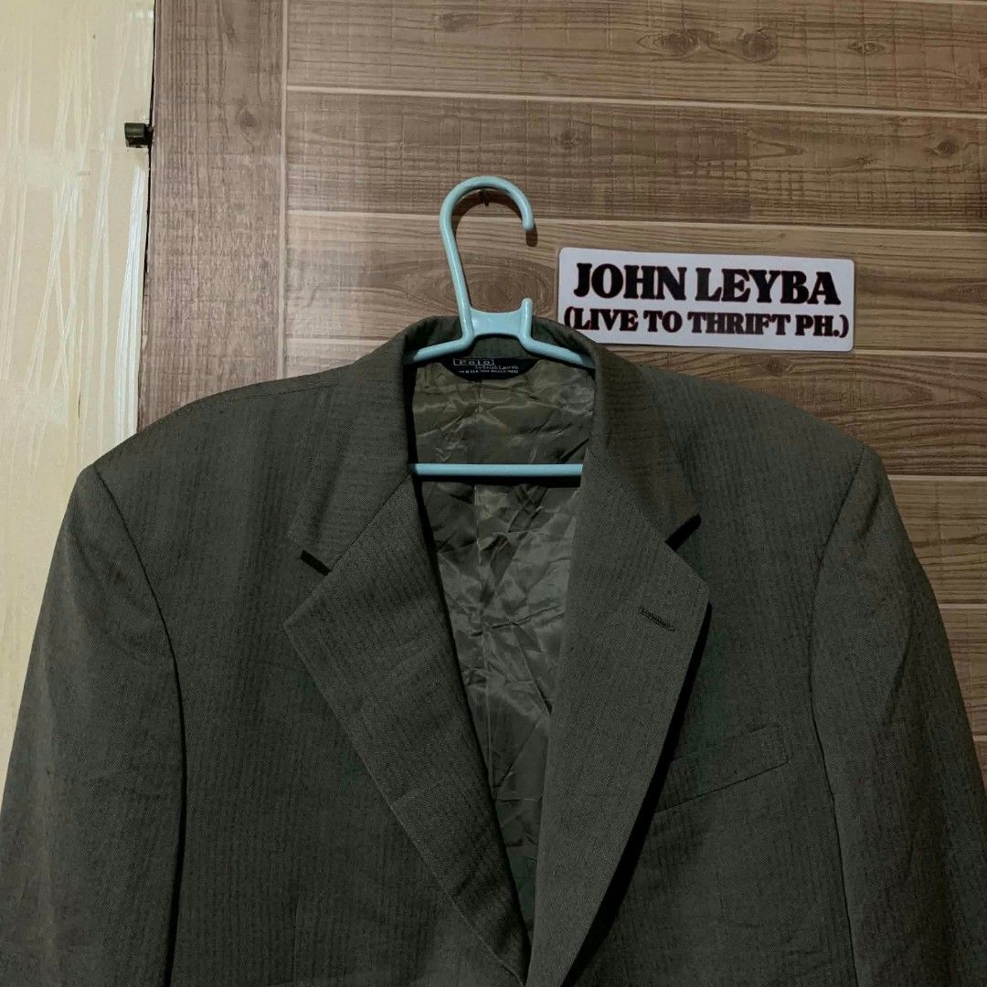 Ralph Lauren Blazer Coat (Dark Gray) (Category: Coats, Jackets and Outerwear) located in San Pablo. Submitted by johnleyba15 (Listing ID 1469626836, Image 2). Description: Ralph Lauren Blazer Coat (Dark Gray) 1,500 freeshipping na Large Size (L30 W21) Overall Goods & Solid Pa 💯 (Honest Issue: May part na may scratches sa likod ng right sleeve pero hindi naman sobrang halata lalo na kapag suot na.) 100% Legit Pm na lang sa lahat ng interesado.