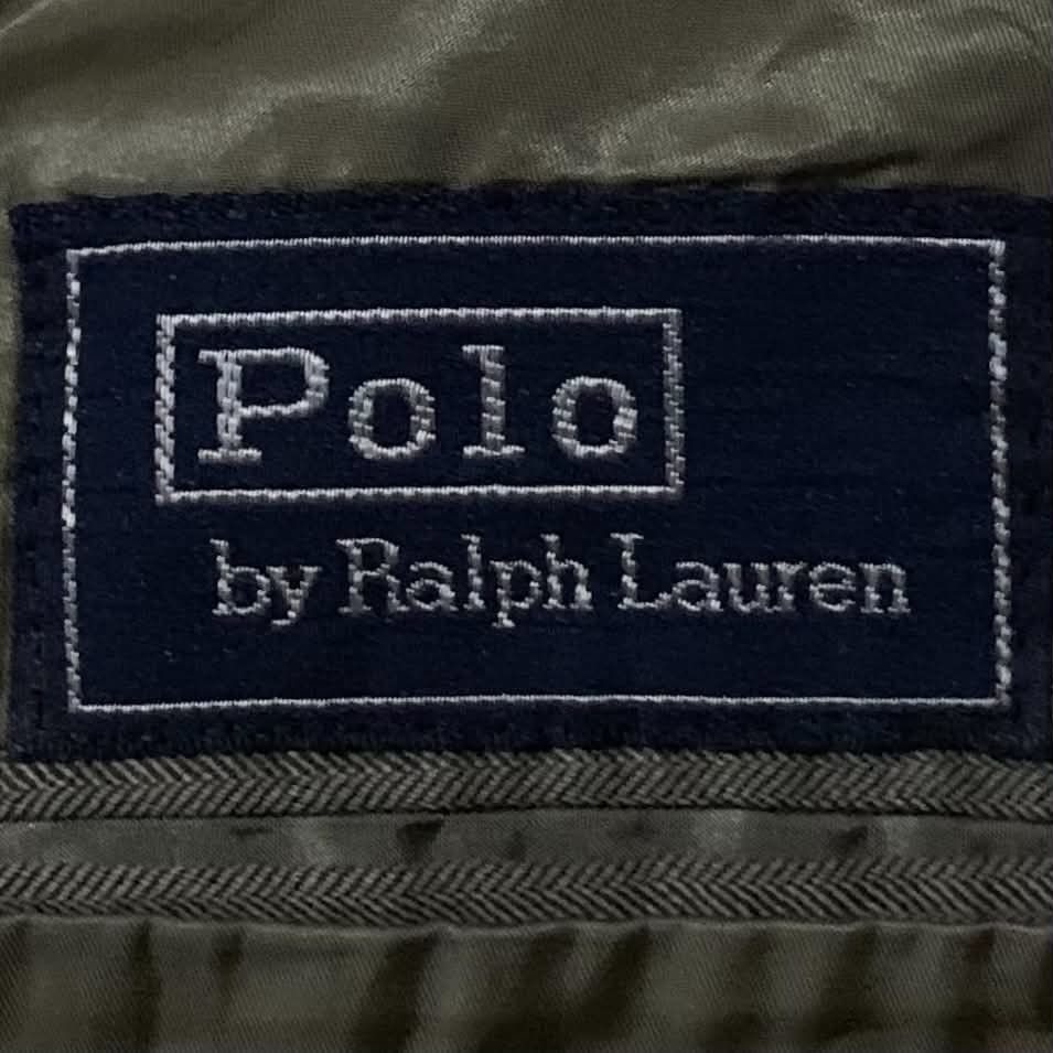 Ralph Lauren Blazer Coat (Dark Gray) (Category: Coats, Jackets and Outerwear) located in San Pablo. Submitted by johnleyba15 (Listing ID 1469626836, Image 3). Description: Ralph Lauren Blazer Coat (Dark Gray) 1,500 freeshipping na Large Size (L30 W21) Overall Goods & Solid Pa 💯 (Honest Issue: May part na may scratches sa likod ng right sleeve pero hindi naman sobrang halata lalo na kapag suot na.) 100% Legit Pm na lang sa lahat ng interesado.
