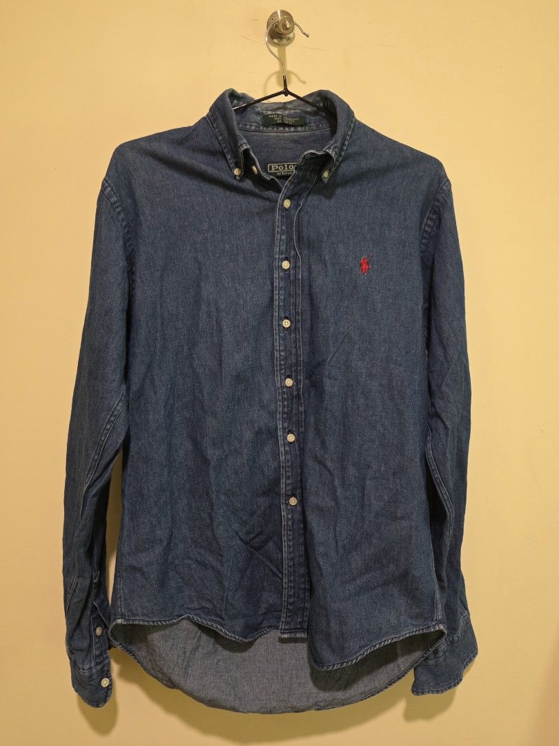 Ralph Lauren denim longsleeves (Category: Formal Shirts) located in Cebu City. Submitted by epicocean_d0dd19 (Listing ID 1469604830, Image 1). Description: Fits medium Negotiable.