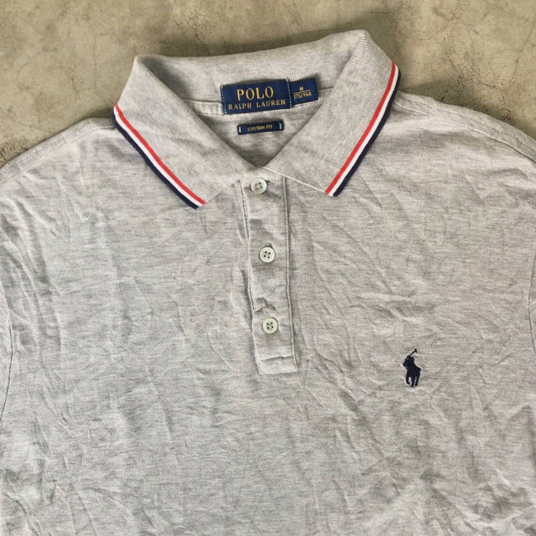 Ralph Lauren Poloshirt💎 (Category: Tshirts & Polo Shirts ) located in Manila. Submitted by lootsnigaw66 (Listing ID 1469635567, Image 2). Description: Size M Good Asnew🔥 P1499 freeshipping.