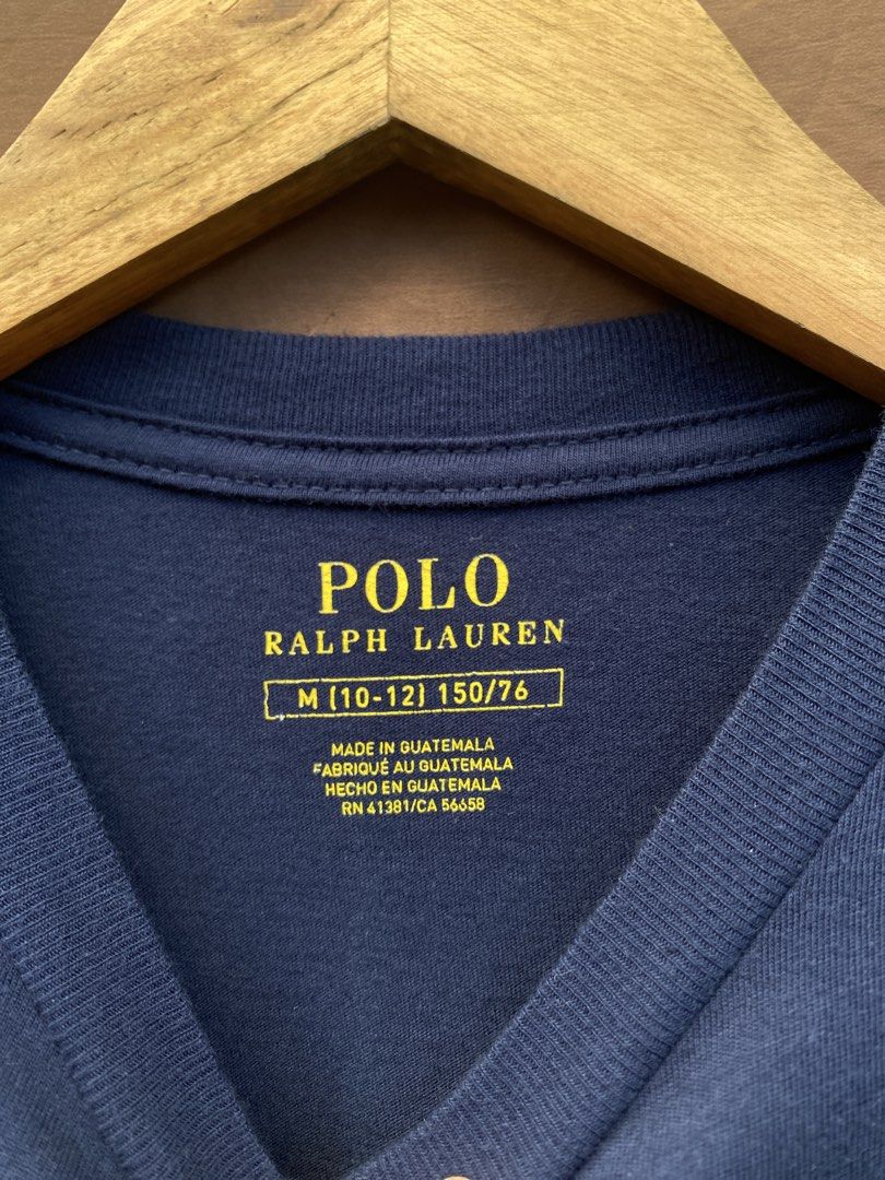 Ralph Lauren Shirt (Category: Tshirts & Polo Shirts ) located in Antipolo. Submitted by treasurethings02 (Listing ID 1469653232, Image 3). Description: Ralph Lauren Shirt Excellent to Asnew Condition 9.5CR Dimensions 19W/26L Small to Medium Stretch Material Check photo details🫶🏻.