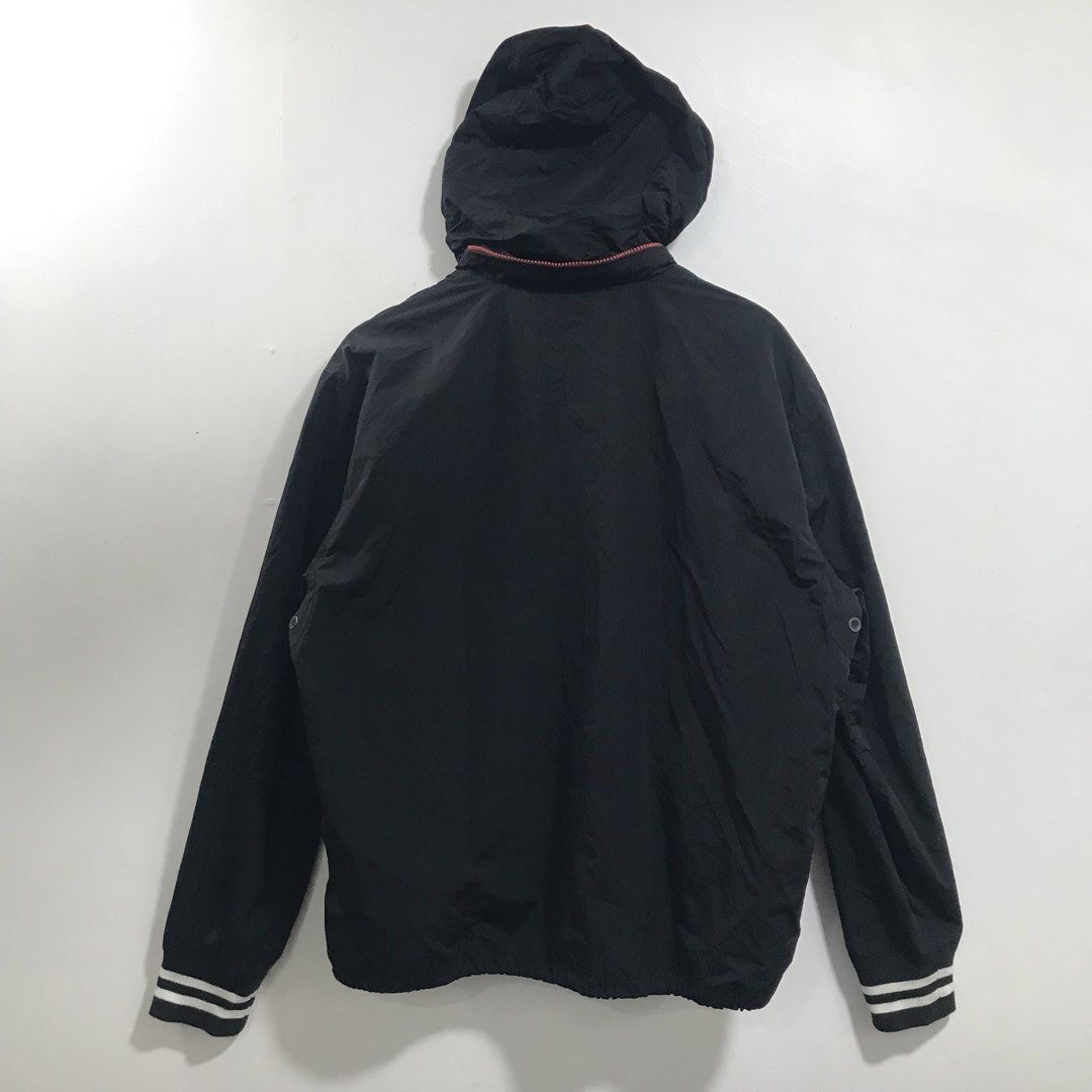 RALPH LAUREN WINDBREAKER PACKABLE HOODIE (Category: Luxury Apparel) located in Ozamiz City. Submitted by ClassicDrip (Listing ID 1469694350, Image 2). Description: RALPH LAUREN WINDBREAKER PACKABLE HOODIE -AUTHENTIC LEGIT 💯 -SIZE XL ON TAG -24 WIDTH X 29 LENGTH -EXCELLENT CONDITION.