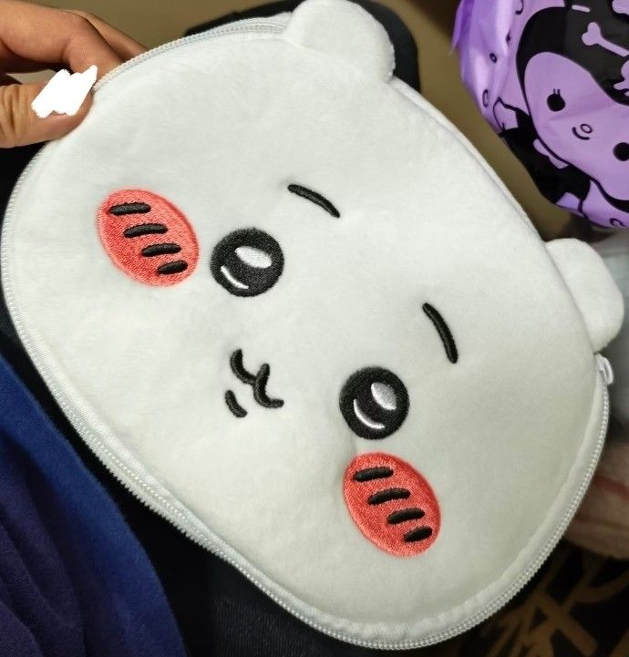 [READ DESCRIPTION] Chiikawa and Usagi Makeup Bag Pouch (Category: Purses & Pouches) located in Angeles City. Submitted by trustsuki (Listing ID 1469689997, Image 3). Description: 🍀 ꒰ wts lfb ph only .ᐟ ˚♡ ꒱ ‼️ read before buying ♡ Chiikawa and Usagi Makeup Bag Pouch♡ 200ea + lsf ✨️ pre-order (up to 5 weeks) ✨️ brandnew as is x sensi, always manage your expectations it might have factory damage x impatient 💳 mop: maribank / gcash 🚚 mod: j&t ( w
