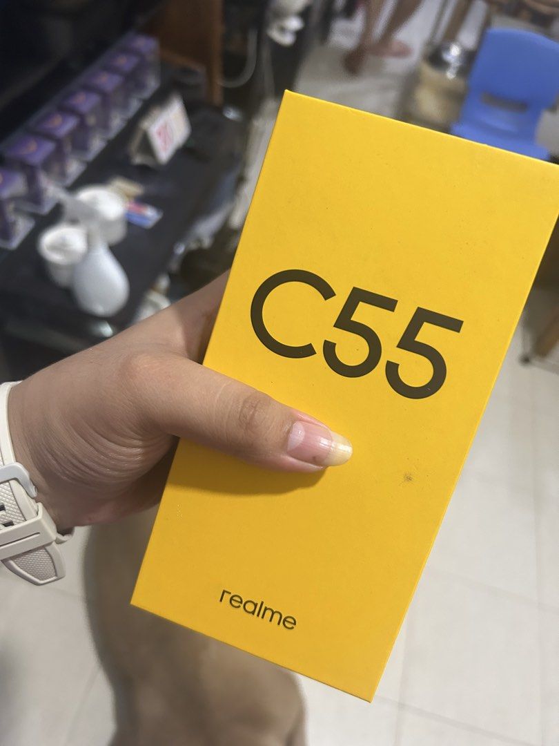 Realme C55 (Category: Realme) located in Pasig City. Submitted by margauxrzn (Listing ID 1469693750, Image 3). Description: Rfs: need funds for school and extra phone ko lang siya Price is still negotiable Pwedeng delivery, pwede rin meet up.