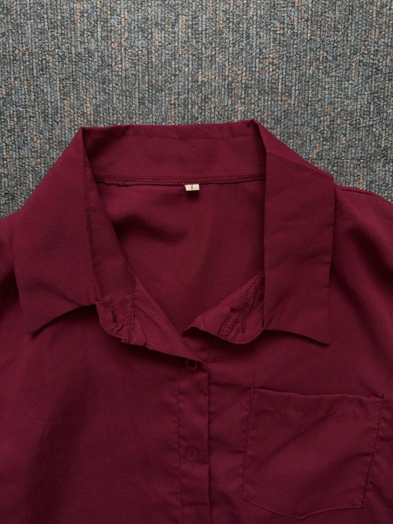 red cropped long sleeves (Category: Longsleeves) located in Rizal. Submitted by wornbyparis (Listing ID 1469606524, Image 3). Description: - worn once .
