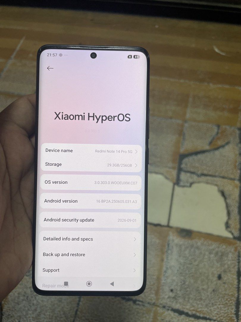 Redmi note 14 Pro 5G (Category: Android Others) located in Manila. Submitted by dexsam778 (Listing ID 1469705544, Image 2). Description: Redmi note 14 Pro 5G 256gb Global with playstore na Unit and case only Makinis unit Pm for surebuyer Meet buyer Meet up good earth plaza Carriedo station Manila For cod sagot muna byd sa rider.