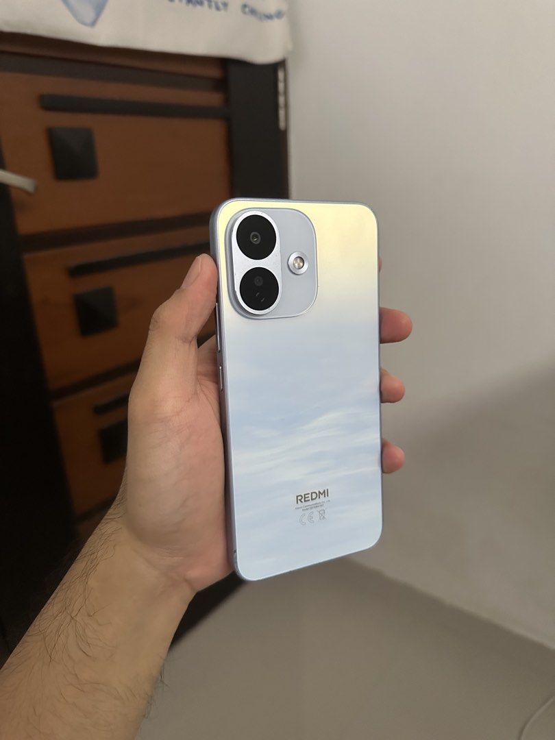 REDMI Note 17 Pro (Category: Xiaomi) located in Manila. Submitted by archivesnisoy (Listing ID 1469613787, Image 1). Description: Still new, but please take note that the unit has some dents due to the drops tests done for social media content. Original price is 21k..