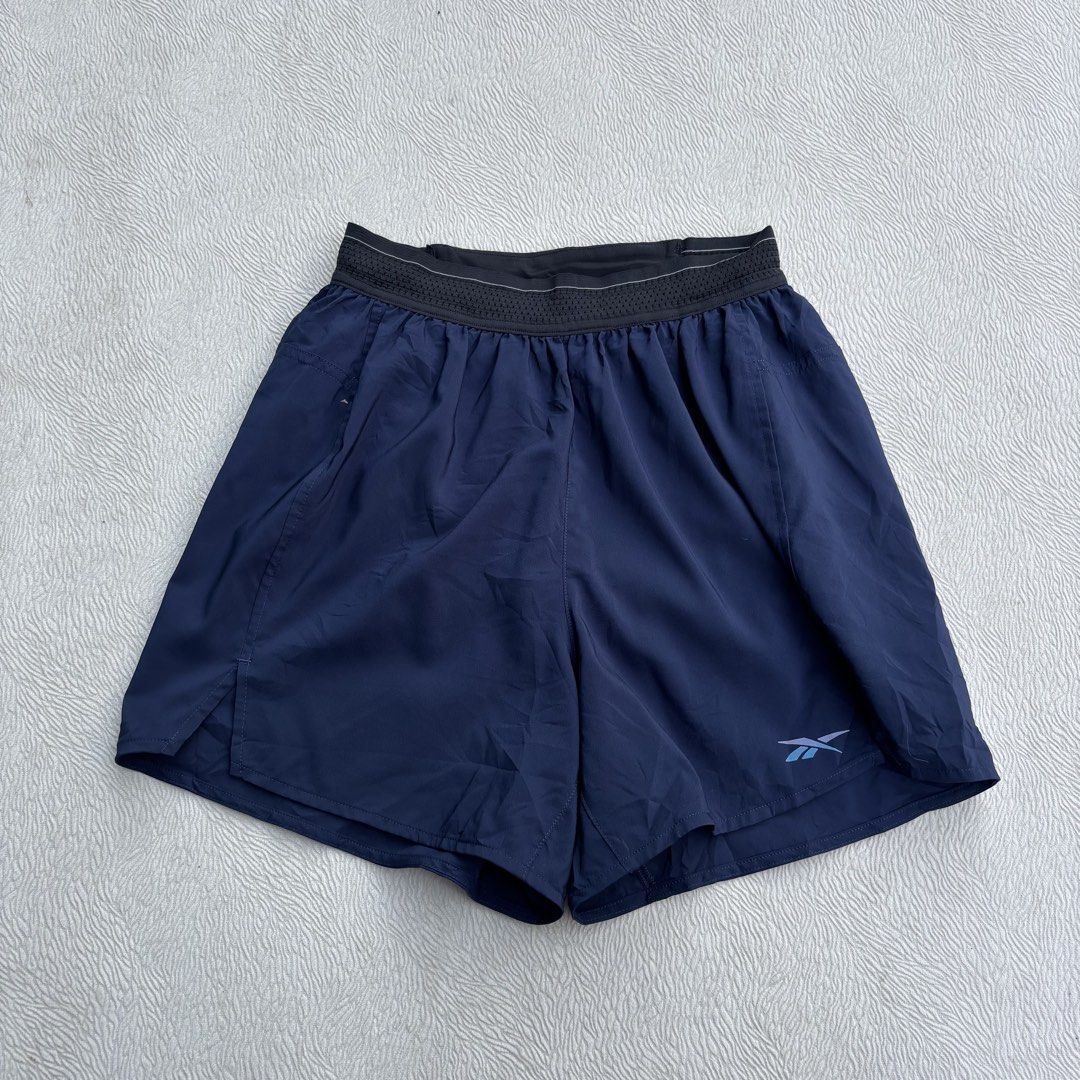 Reebok ActivChi Running Short (Category: Shorts) located in Baybay. Submitted by thrift.ed2023 (Listing ID 1469626604, Image 1). Description: Reebok ActivChill Running Short 24” to 28” Waistline 15” Length No Issue Need Wash Good as New .