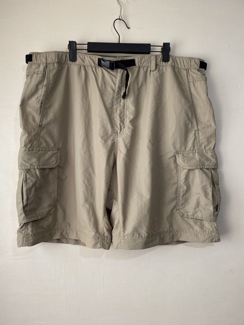 REI,Lightweight cargo short (Category: Shorts) located in Cavite. Submitted by jc_thrift95 (Listing ID 1469656875, Image 1). Description: - a pair of casual, lightweight cargo shorts in a khaki or beige colorway, featuring an integrated black webbing belt with a plastic buckle and side utility cargo pockets. Similar designs are offered by outdoor and casual brands like REI Co-op. - L- 22 inch - W- 21 inch (pwede po sikipan) - Color rate 8/10 - Se