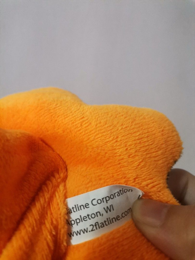 Reversible Octopus Plushie Orange Black (Category: Plushies & Soft Toys) located in Makati City. Submitted by kookybearsstuff (Listing ID 1469650227, Image 3). Description: - Reversible octopus plush toy that shows your current mood - One side: Vibrant orange with a happy face - Other side: Black with an angry face - Crafted from super soft, huggable fabric - Fun and easy to flip inside out - Authentic tag from Flatline Corporation, Appleton, WI 