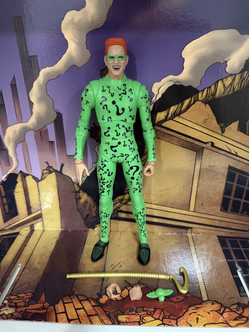 Riddler (Batman Forever Wave) Mcfarlane Toys DC Multiverse (Category: Figurines & Statues) located in Butuan. Submitted by waynecollects (Listing ID 1469743641, Image 1). Description: ‼️ MINDANAO ‼️ Good condition Complete accessories Displayed only .