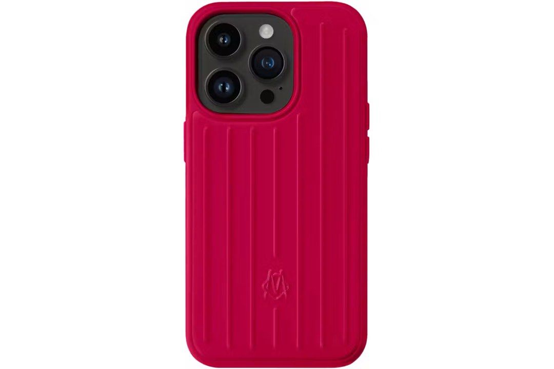 Rimowa Iphone 14 Pro case (Category: Cases & Sleeves) located in Mandaluyong City. Submitted by girlgirlz (Listing ID 1469665100, Image 1). Description: Complete with box Hot pink.