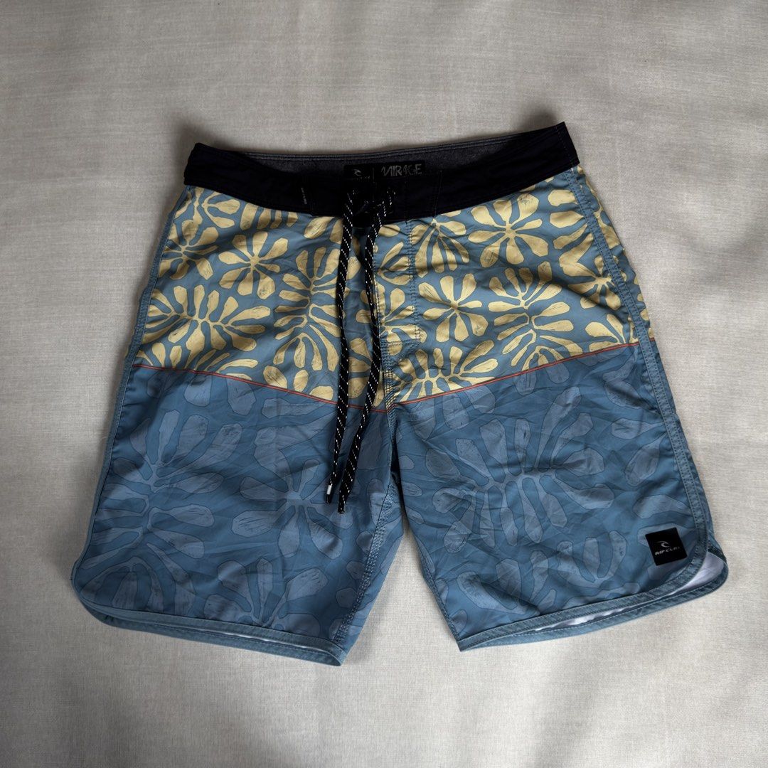 Rip Curl Mirage Board Shorts Surf Beach Fastdry (Category: Swim Trunks & Board Shorts) located in Taguig. Submitted by premiumbrandsmanilaaa (Listing ID 1469699250, Image 1). Description: Size: 30 Actual Measurements: 15x18.5 📍 Meet-up / Pickup: Signal Village, Taguig or Vito Cruz, Manila 📦 Delivery Options: Lalamove / Grab / LBC (COD available) — shipping fee shouldered by the buyer 💳 Mode of Payment: GCash / BDO 📸 Color may slightly vary du