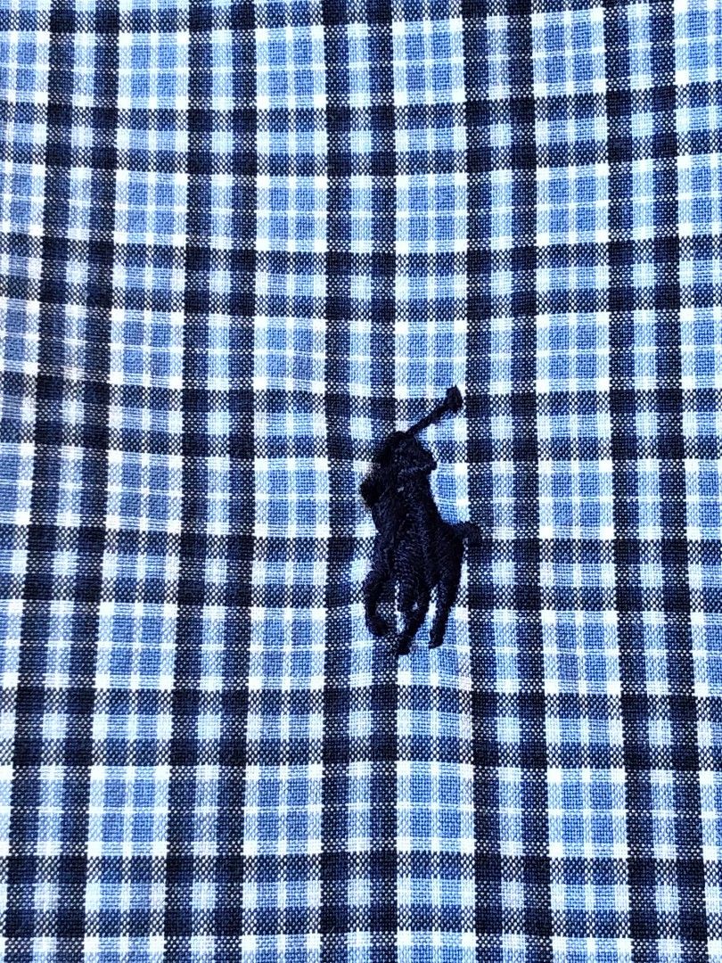 RL BUTTON DOWN LONGSLEEVE POLO (Category: Formal Shirts) located in Baybay. Submitted by dathrifted (Listing ID 1469604015, Image 2). Description: RL BUTTON DOWN LONGSLEEVE POLO MEDIUM-LARGE FITTING Width- 21 Lenght- 30 EXCELLENT CONDITION PM if Interested📩📩📩.