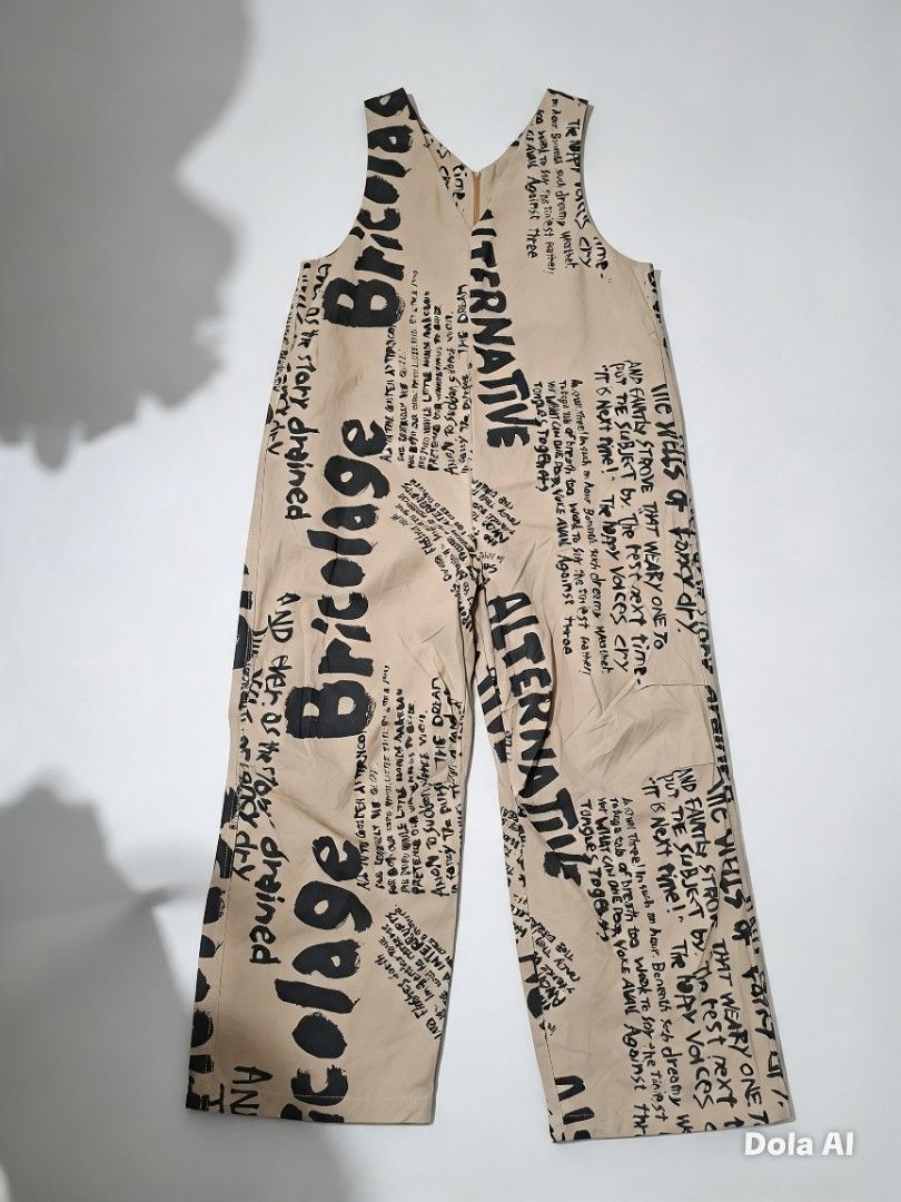 RNA GRAFFITI Overalls (Category: Jumpsuits) located in Puerto Princesa. Submitted by jercksthriftph (Listing ID 1469642391, Image 3). Description: RNA GRAFFITI Overalls size: Medium , Excellent Condition , need wash item is thrifted/ukay.