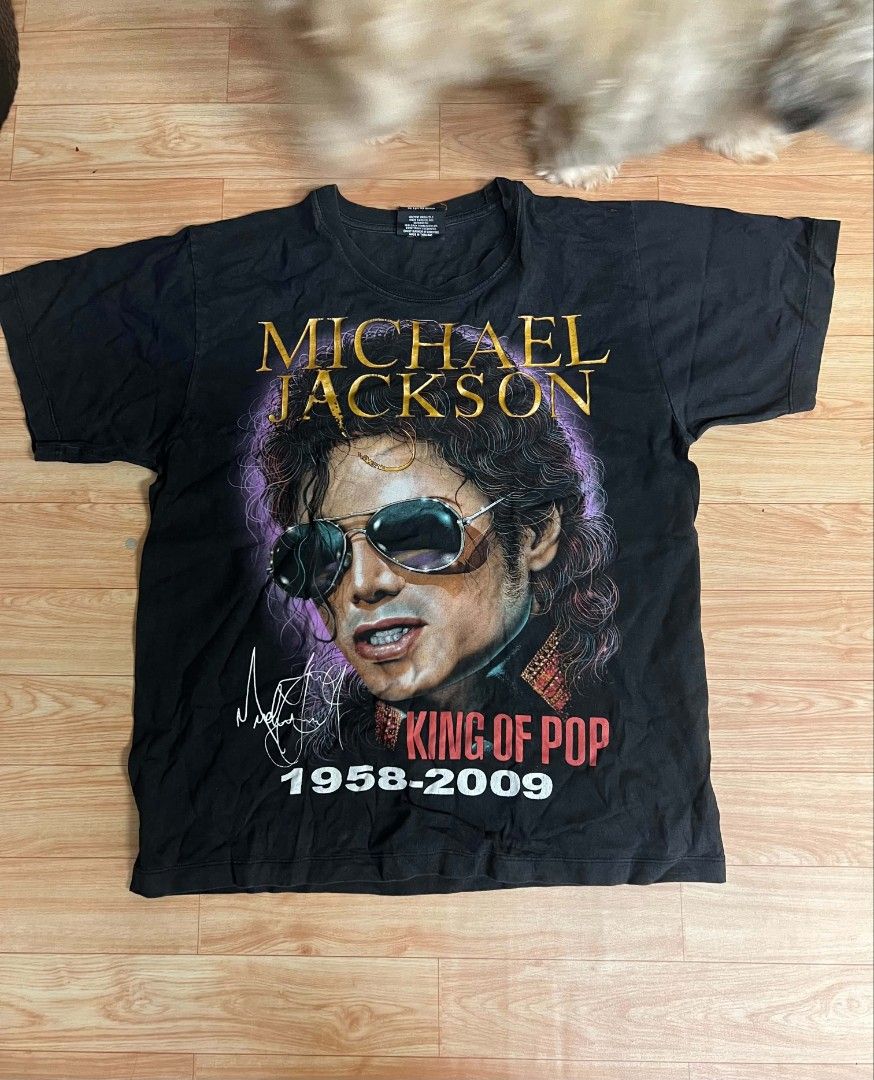 Rock chang t shirt (Category: Activewear) located in Caloocan City. Submitted by bryannnnn_1 (Listing ID 1469688371, Image 2). Description: dimes 22x28.