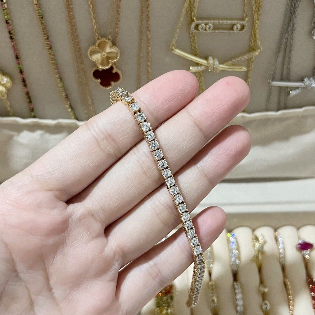 ROSEGOLD TENNIS BRACELET (Category: Bracelets) located in Talavera. Submitted by curatedbykhy (Listing ID 1469689506, Image 1). Description: so nice! can fit size 6-7” seamless lock!! ganda and rare color is not too pink! almost close to real 18k gold.