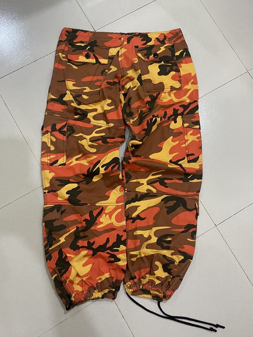 ROTHCO PATNS Y2k camo (Category: Jeans) located in San Jacinto. Submitted by clothcartelph (Listing ID 1469625875, Image 2). Description: Size: xs Width: 30-34 Length: 38.5 Leg hole: 9 Issue: ~ Color rate: 9.6/10 .