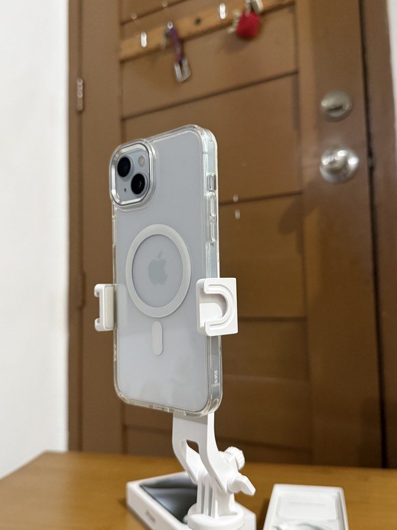 Rush - iPhone 15 Plus 128GB (Openline) NTC Approved (Category: iPhone 15 Series) located in Quezon City. Submitted by sky-the-great (Listing ID 1469751906, Image 3). Description: sale or trade ₱25,880 iPhone 15 Plus 128GB Storage 85 Battery Health NTC Approved Honest Issue: -Dents and paint chips sa body (normal sa second hand) -No issue in performance Inclusion: unit magsafe case replacement box unused cord manuals and sim pin 📍Quezon City Firs