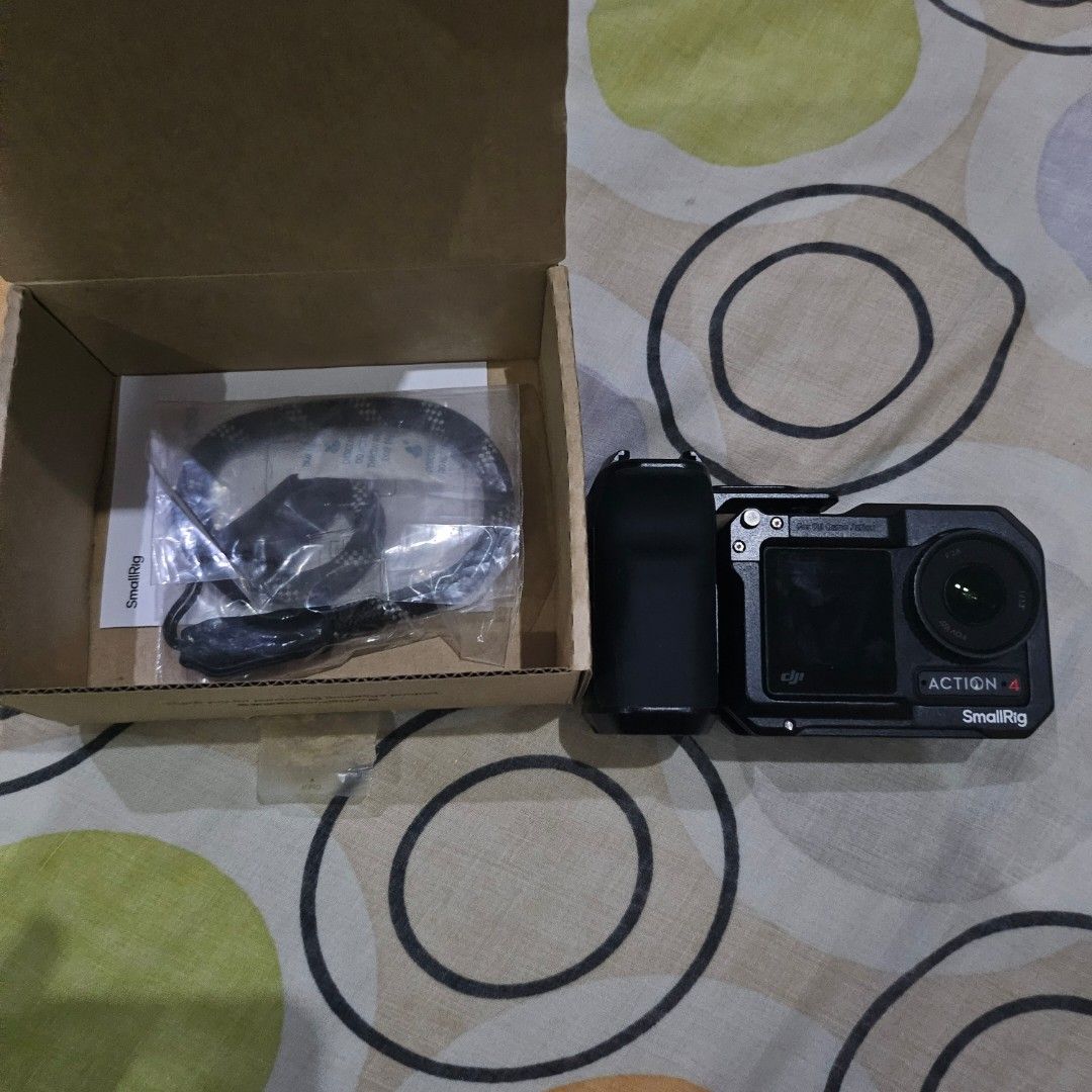 RUSH SALE DJI Osmo Action 4 & SmallRig Cage Kit Set (Category: Cameras) located in Cebu City. Submitted by chikoritaq (Listing ID 1469667948, Image 2). Description: used only once!! MEMORY CARD ID NOT INCLUDED hearing offers This is a set. Thank you!! WHAT YOU SEE IS WHAT YOU GET Pm for more details yes this is working.