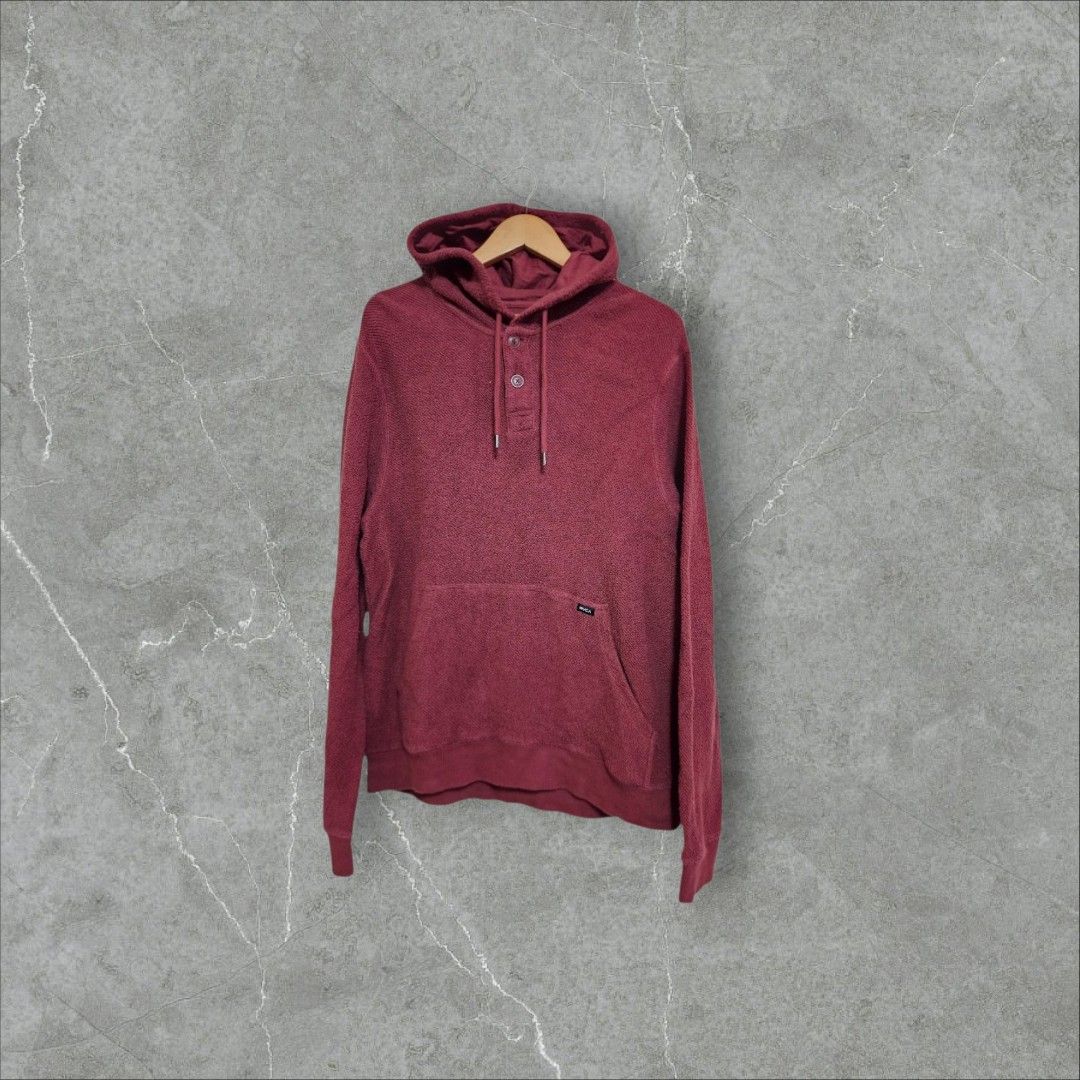 RVCA maroon knitted hoodie (Category: Coats, Jackets and Outerwear) located in Baguio. Submitted by fadexquisite (Listing ID 1469685789, Image 1). Description: RVCA maroon knitted hoodie Med 27x22 Excellent condition 700 plus ship fee.