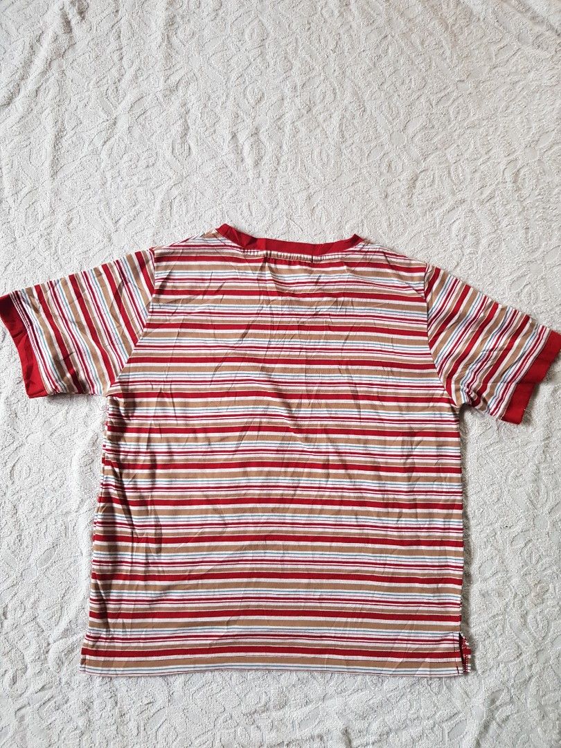 Sablina Valentino T Shirt (Category: Luxury Apparel) located in Santo Domingo. Submitted by jcobedoza213916 (Listing ID 1469576715, Image 2). Description: Sablina Valentino T Shirt Women's Width 19 Lenght 22-23 chest Embroid logo sablina valentino Wash Tag JAPAN stretchable size on tag MEDIUM excellent condition color rate 10/10 goods as a new no issue.