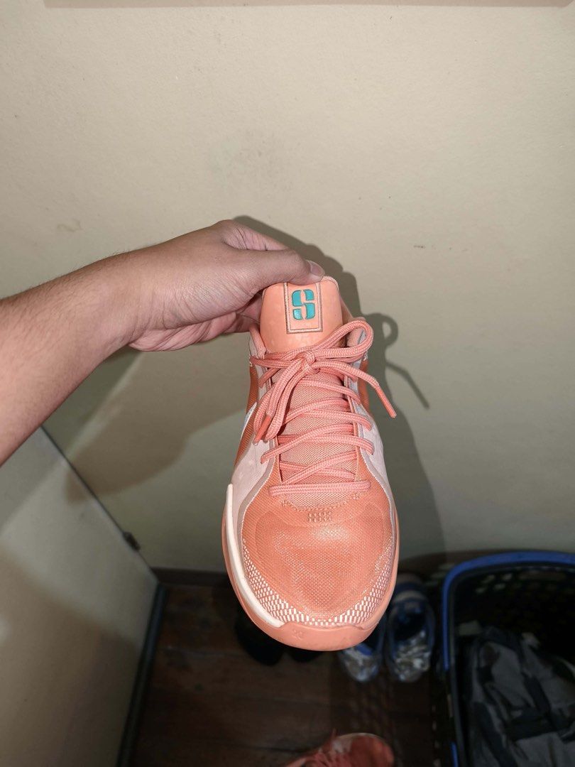 Sabrina 2 Apricot (Category: Sneakers) located in Baguio. Submitted by tolentinojes (Listing ID 1469584766, Image 2). Description: FOR SALE SABRINA 2 APRICOT SIZE 7.5 WOMENS 9/10 CONDITION P 2,500 + SF.