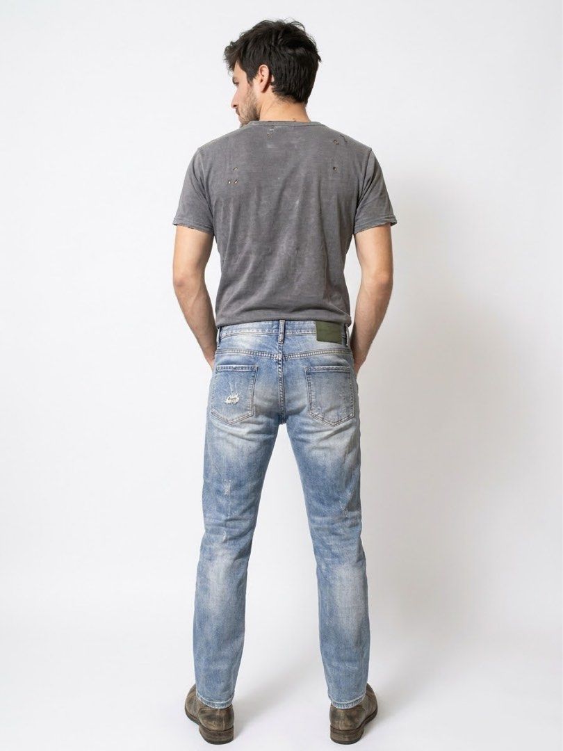 Saint Laurent Distressed Jeans Rhinestone Design Pants (Category: Jeans) located in Naga. Submitted by hubthrift (Listing ID 1469666277, Image 2). Description: Details and Measurements Size -36 on tag Waist-34 Length-42 Leg hole-9.5 Knee Hole-8 Toe Hoe-7 Color rate-10/10 Need wash only .
